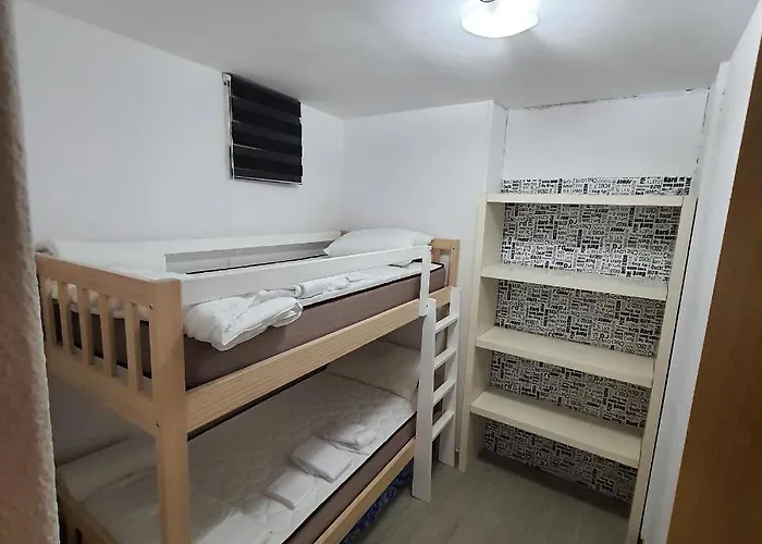 Moderno Y Centrico Apartamento En * Βίγκο