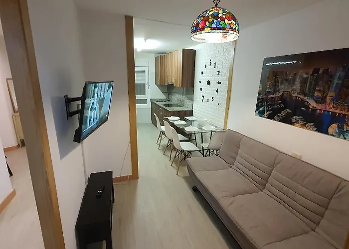 Moderno Y Centrico Apartamento En Βίγκο